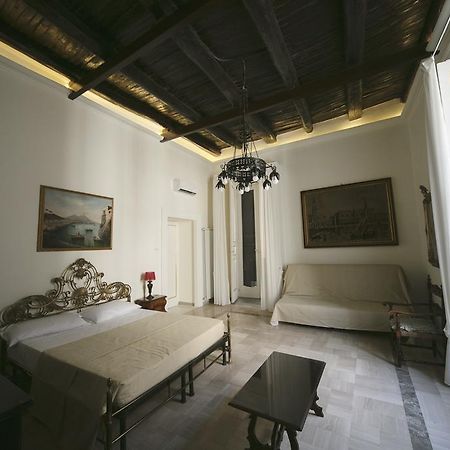 Area Angioina Suites Naples Exterior photo