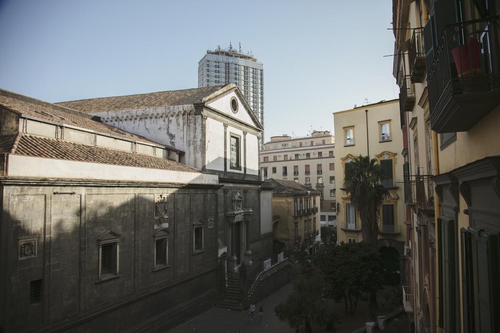 Area Angioina Suites Naples Exterior photo